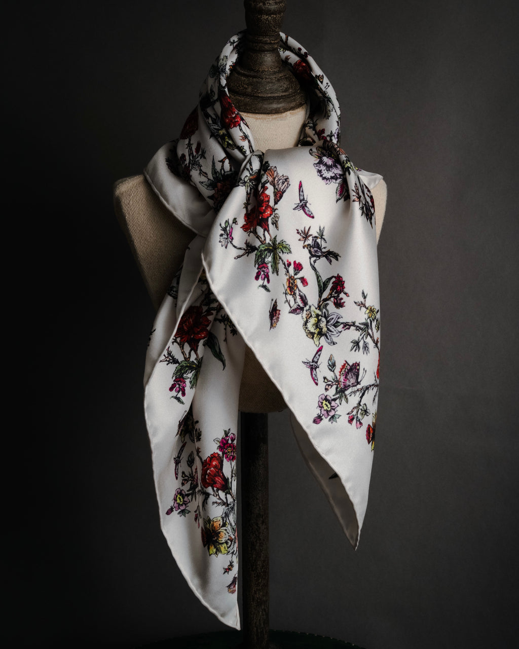 "Christian Dior" 2020-2023 botanical silk twill scarf