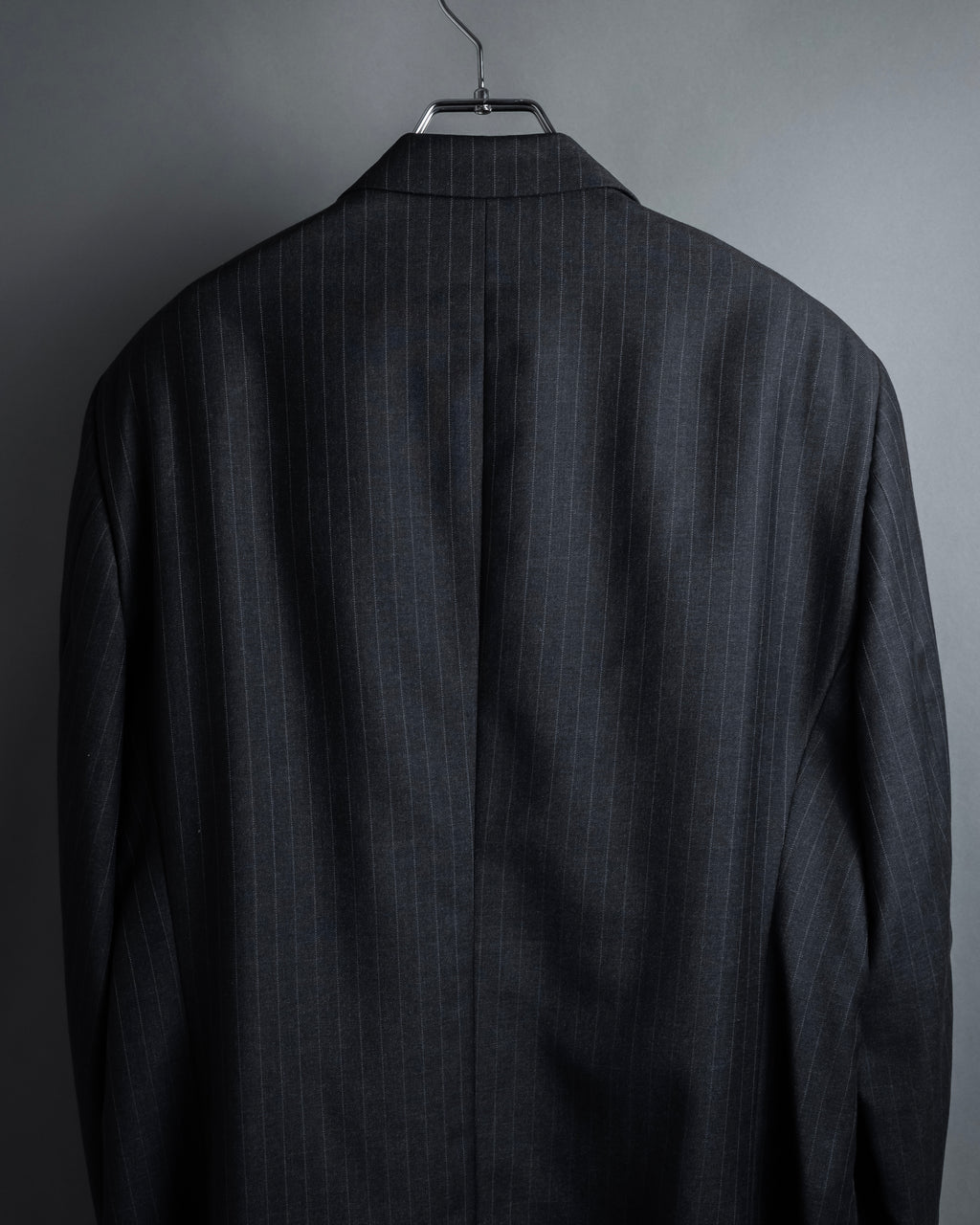 "ARMANI COLLEZIONI" Deep charcoal pinstripe set up