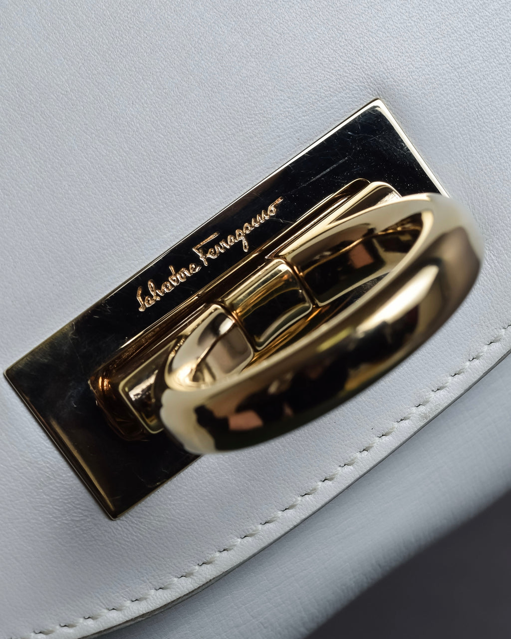 "Salvatore Ferragamo" Gancini motif structured white leather bag
