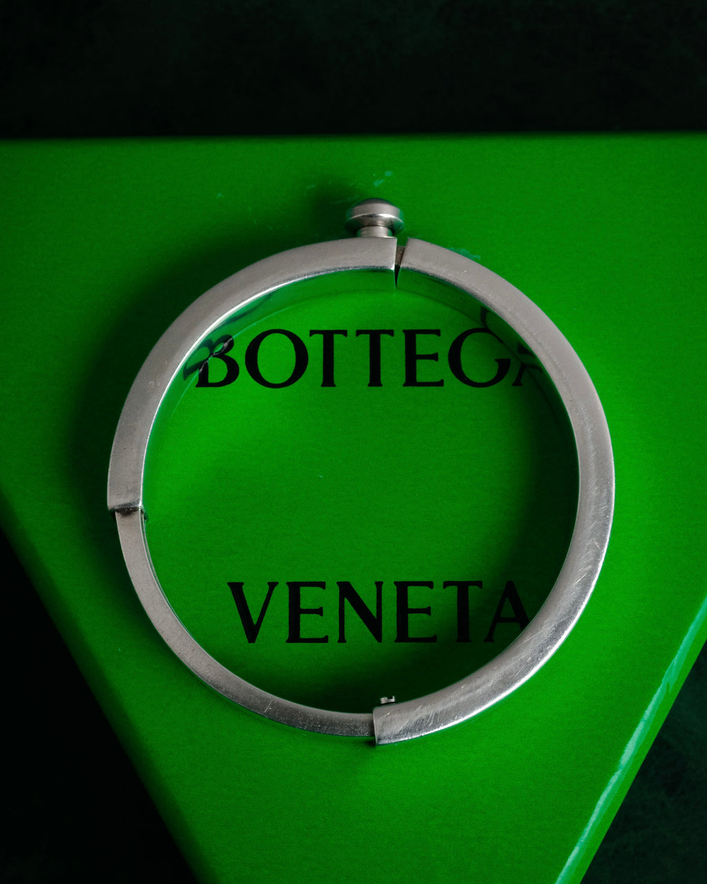 “BOTTEGA VENETA” 2019-2024 Sculptural hinged bangle