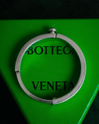 “BOTTEGA VENETA” 2019-2024 Sculptural hinged bangle