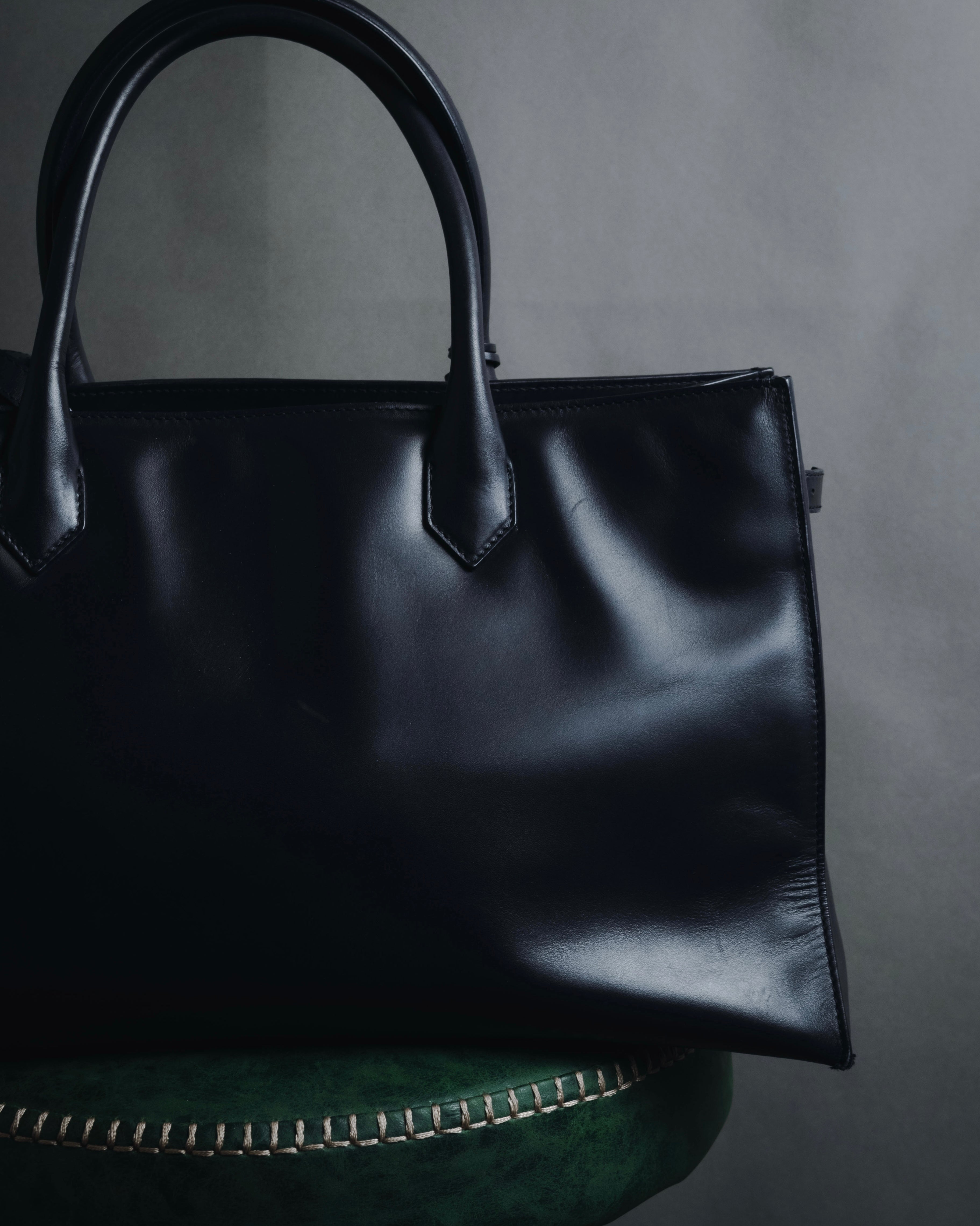 "BALENCIAGA" 2013 Autumn/Winter Padlock All Afternoon Structured Leather Bag