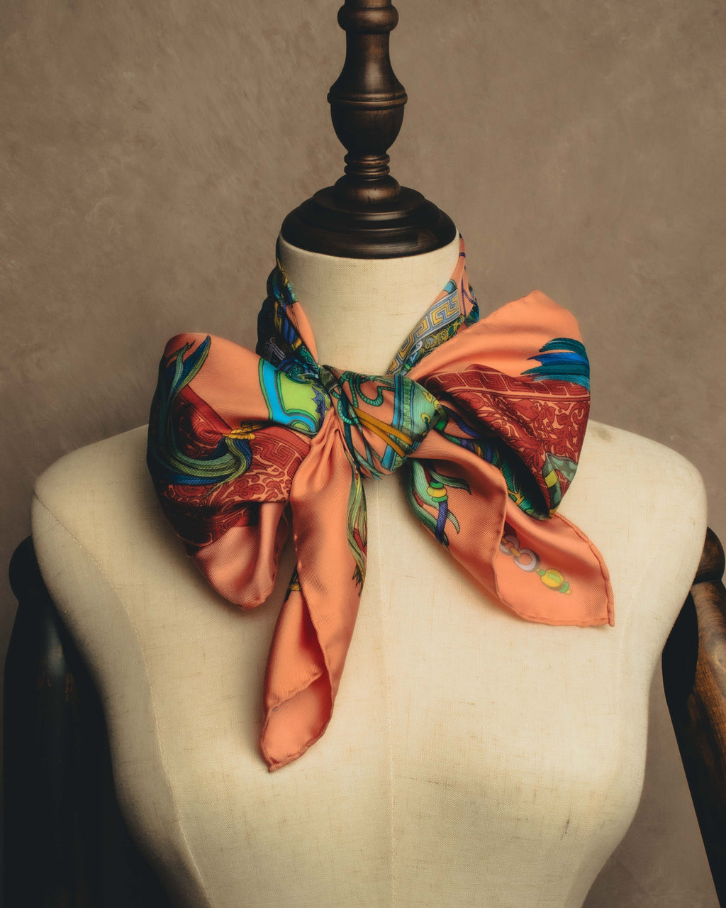 "GUCCI" Late 70's-early 90's oriental motif silk scarf