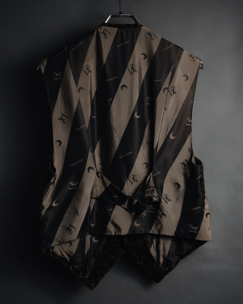 "LUNA MATTINO" 90’s Crushed velvet pointed hem vest