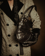 –SPECIAL– "Salvatore Ferragamo"
00’s-10’s Gathered nappa calf gancini handbag