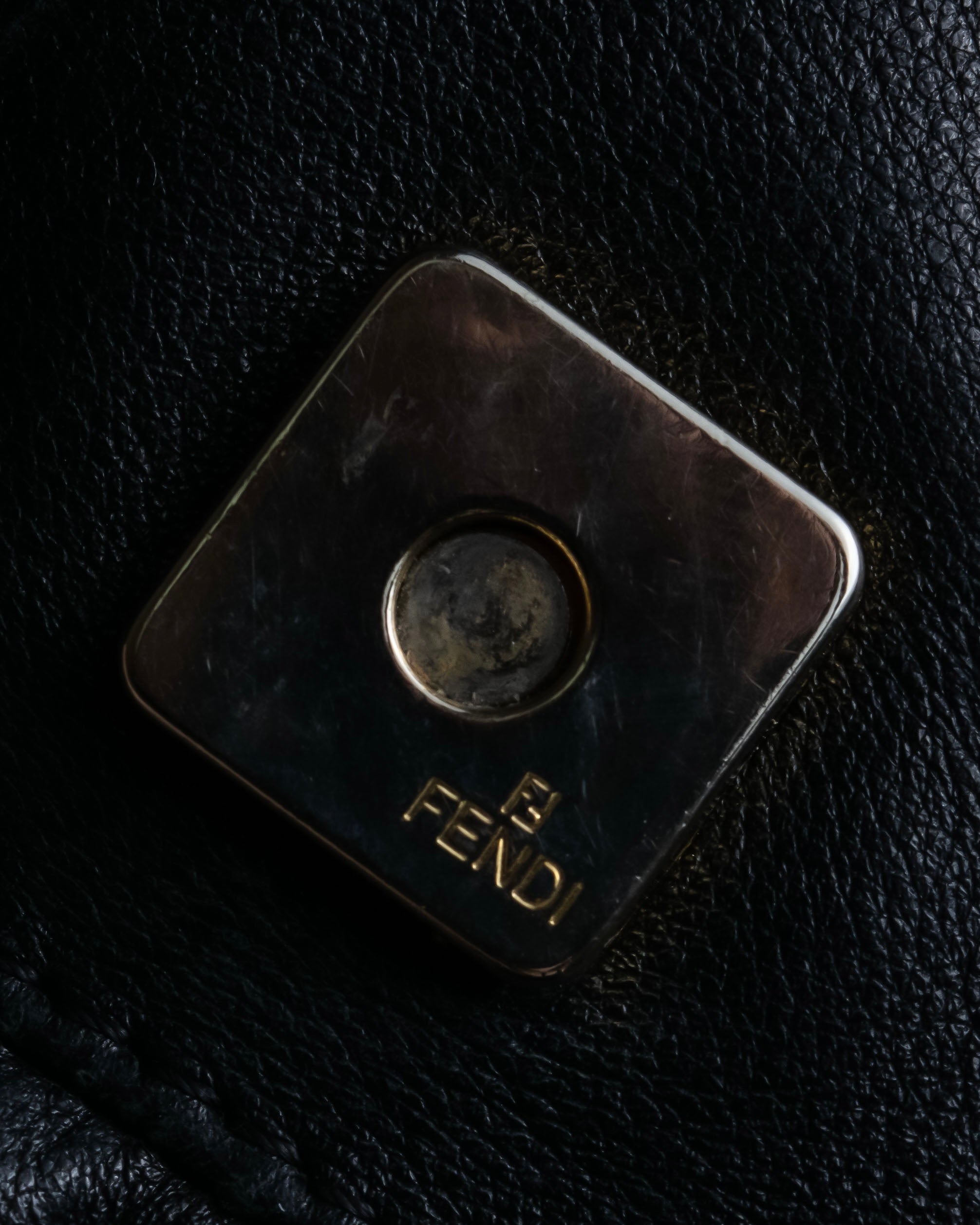 "FENDI" Gathered design leather one-shoulder bag