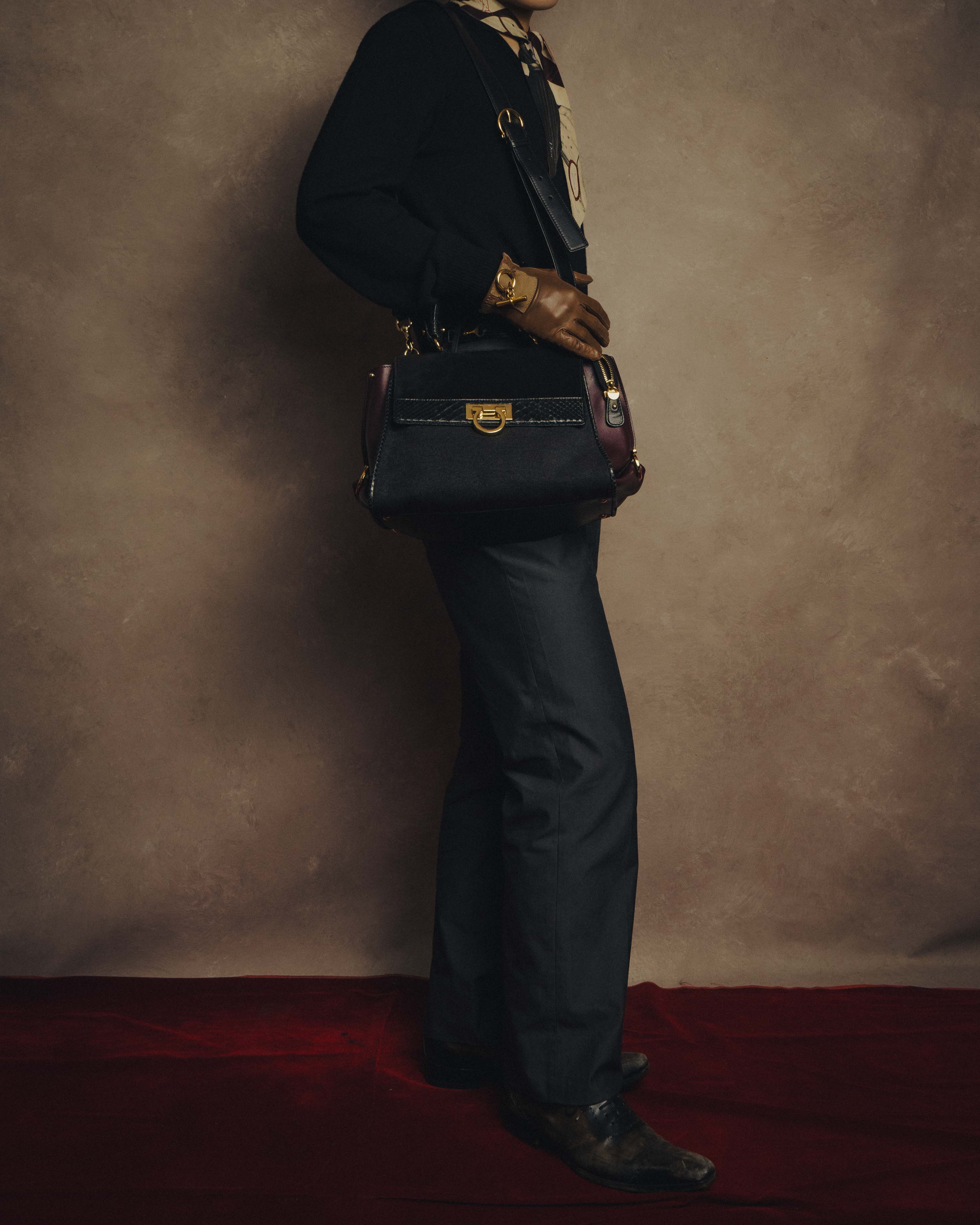 -SPECIAL- “Salvatore Ferragamo” 2019-21 Mixed material Sofia top handle bag