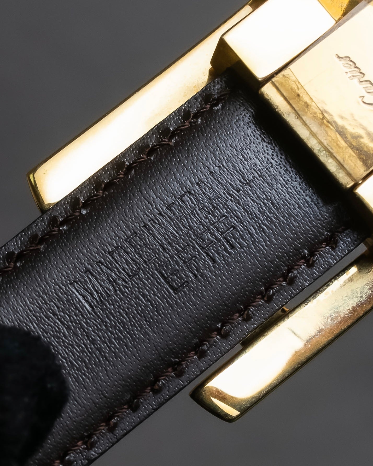 "Cartier" Gold metal buckle design leather belt