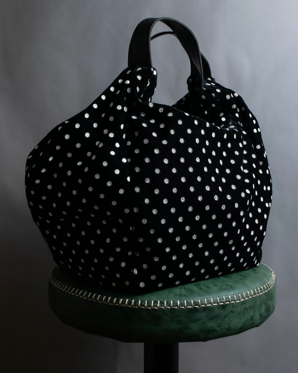"tricot COMME des GARCONS" Polka dot velour large handbag