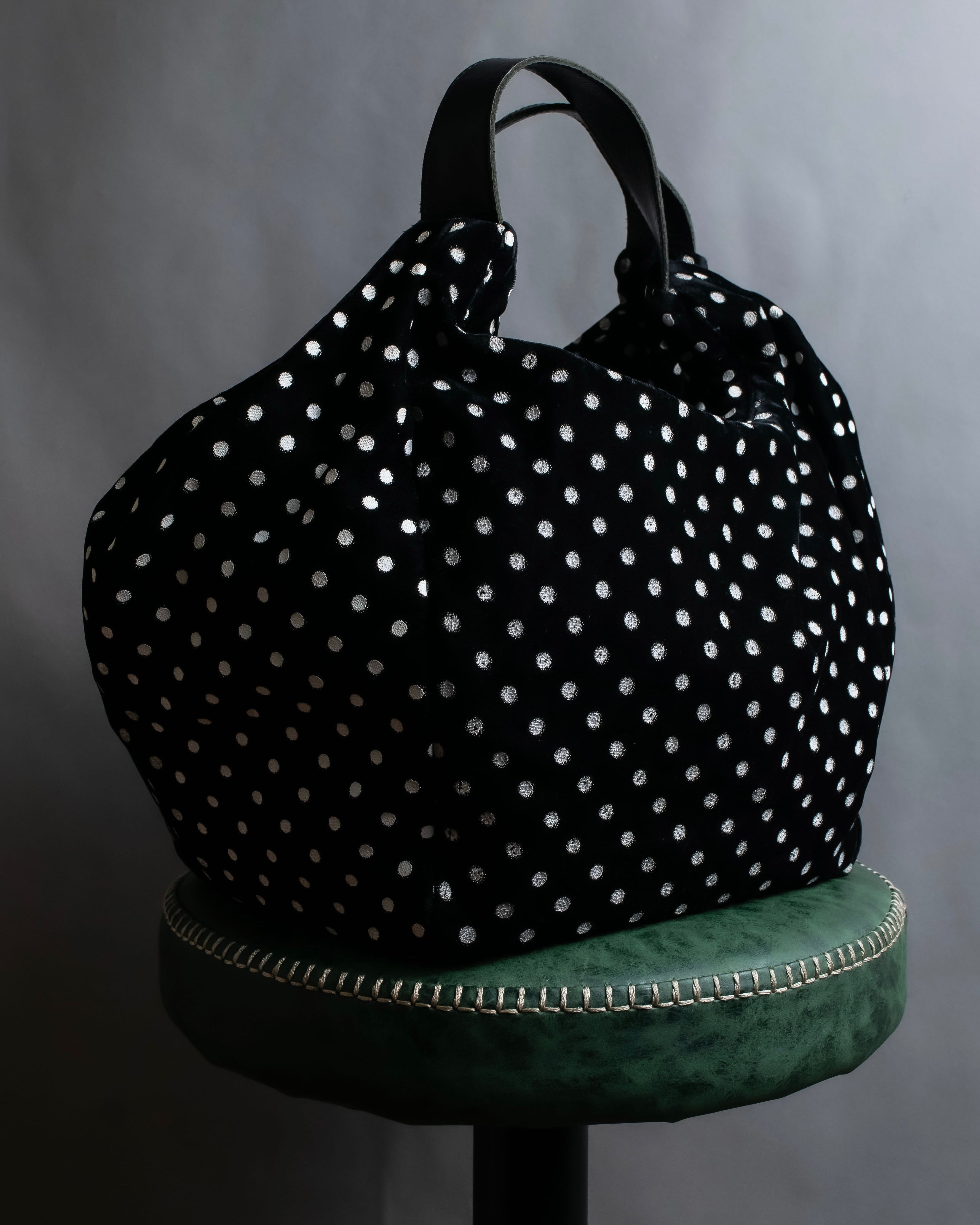 "tricot COMME des GARCONS" Polka dot velour large handbag