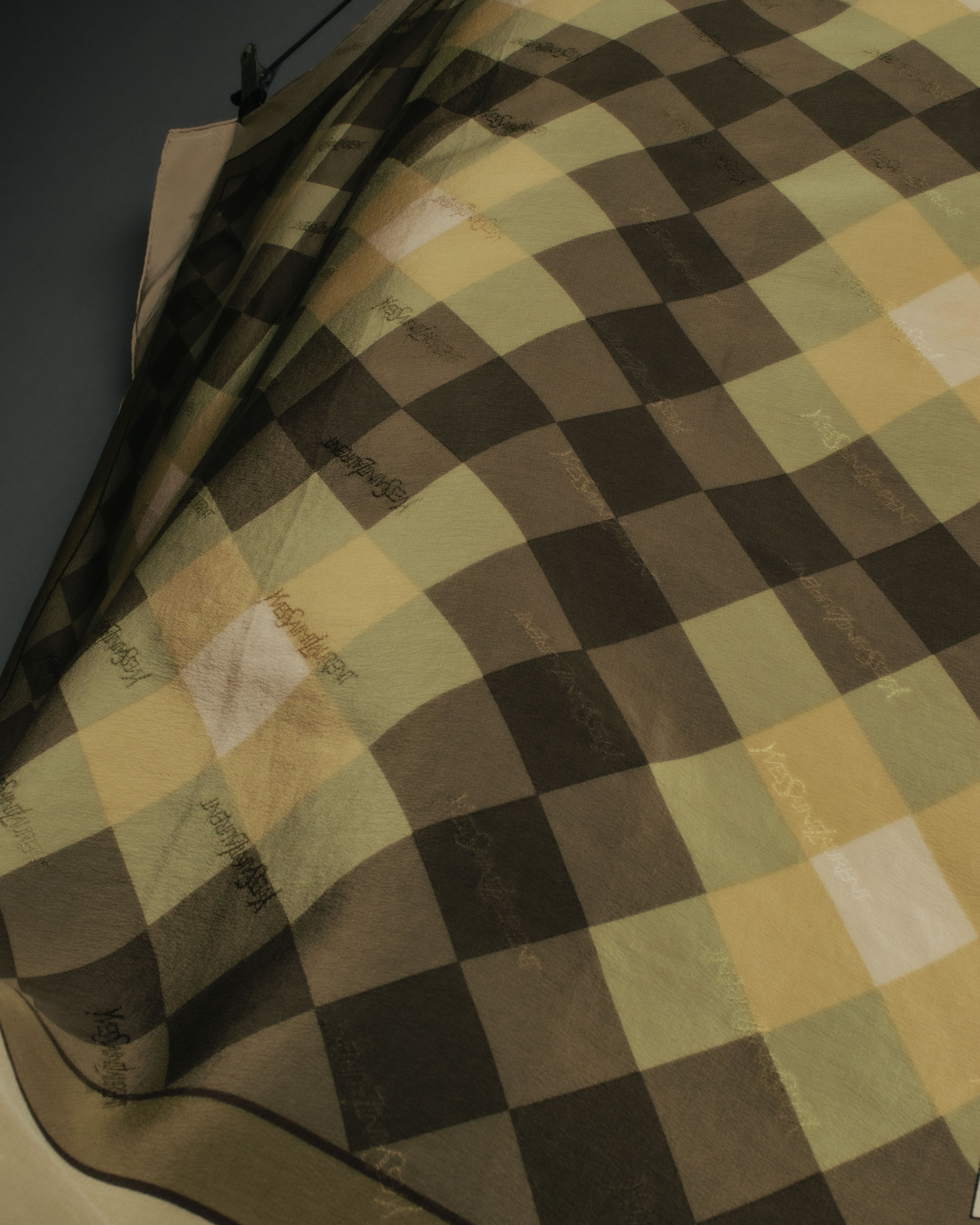 “Yves Saint Laurent” 80’s-90’s Sheer check silk scarf