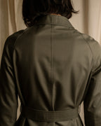 "BURBERRYS" Cape-attached design stand collar coat