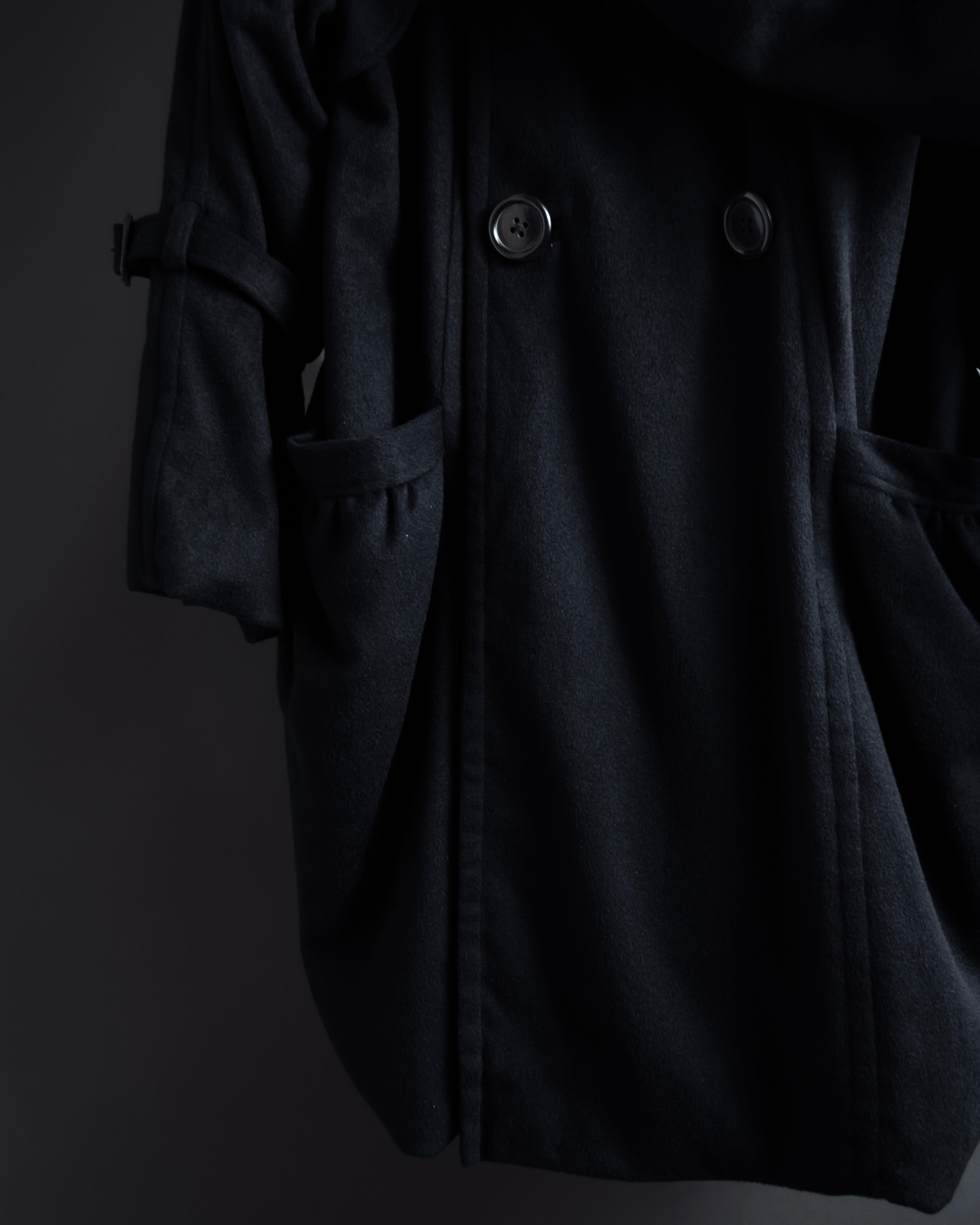 "TORUICHOU" Muffler-style collar military detail coat