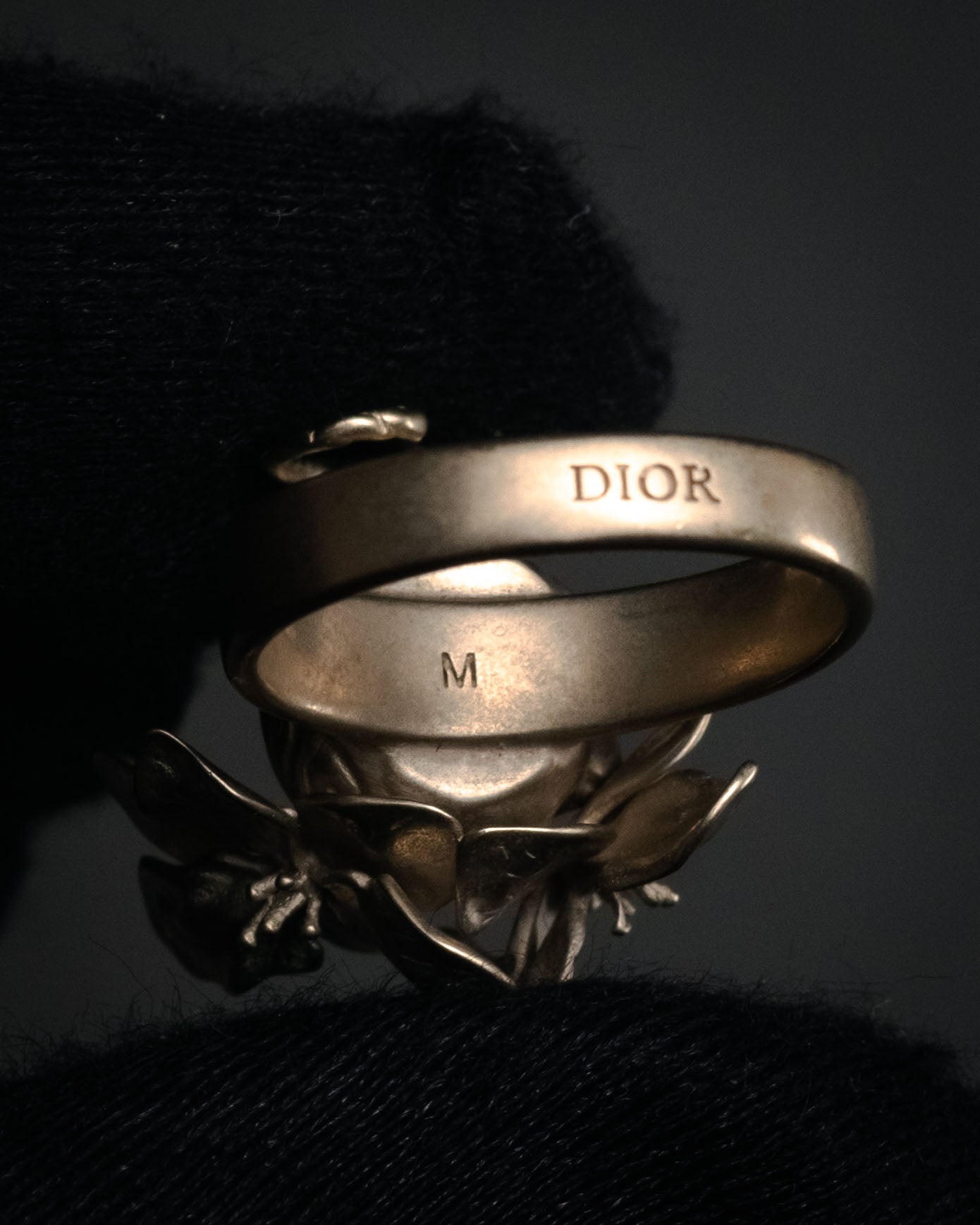 “DIOR” 2010’s Tiger and flower sculptural ring