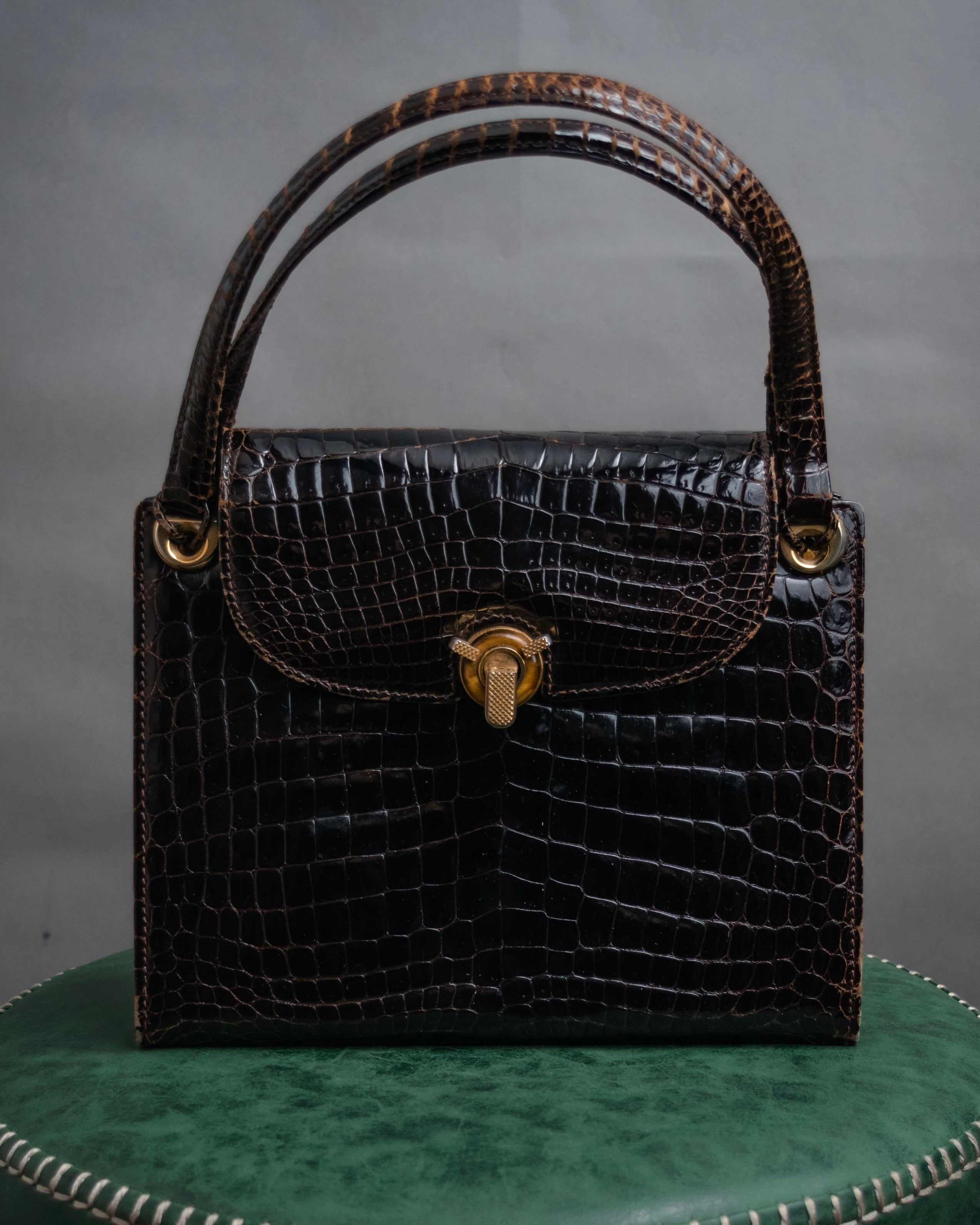 –SPECIAL– “GUCCI” 50’s-60’s Crocodile leather top handle bag