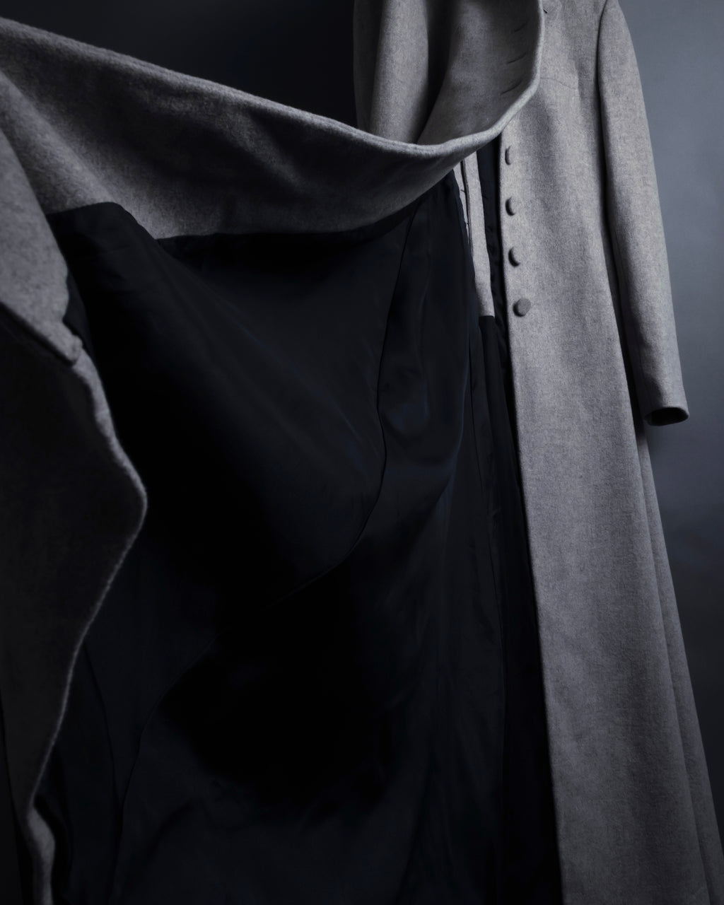 -SPECIAL- "JEAN PAUL GAULTIER"
90's-00's Waist shape A-line silhouette ecryu color super long coat