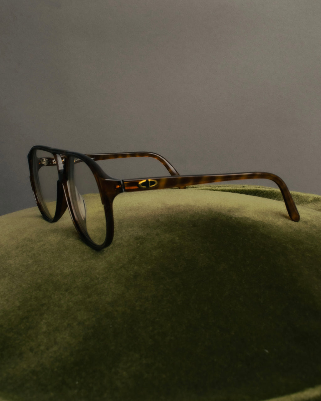 “Christian Dior monsieur” 70’s-80’s Tortoise aviator eyewear