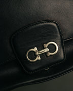 “Salvatore Ferragamo” 2010’s Gancini leather shoulder bag
