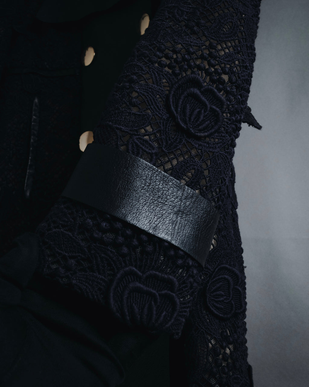 –SPECIAL– "VALENTINO"
Early 2010s lace and leather double-breasted jacket