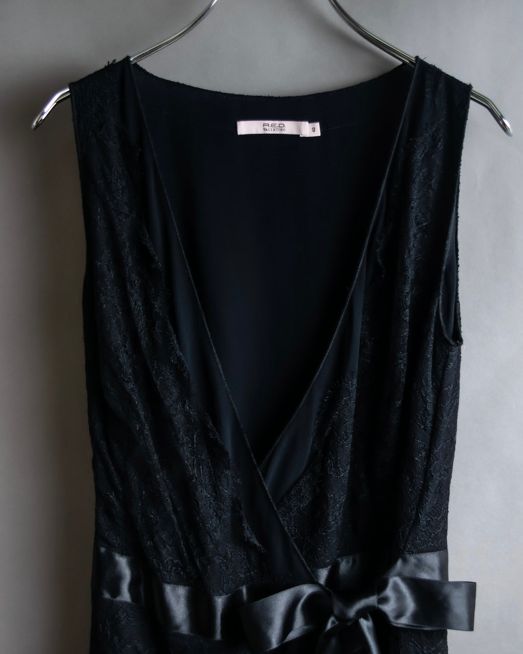 "RED VALENTINO"Ribbon belted design lace black dress