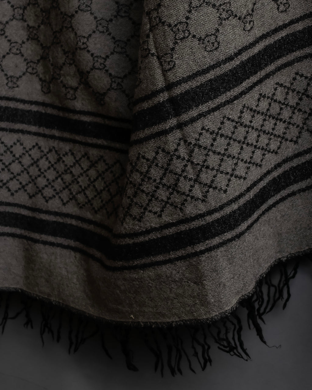"GUCCI" GG monogram &amp; check pattern fringe large stole