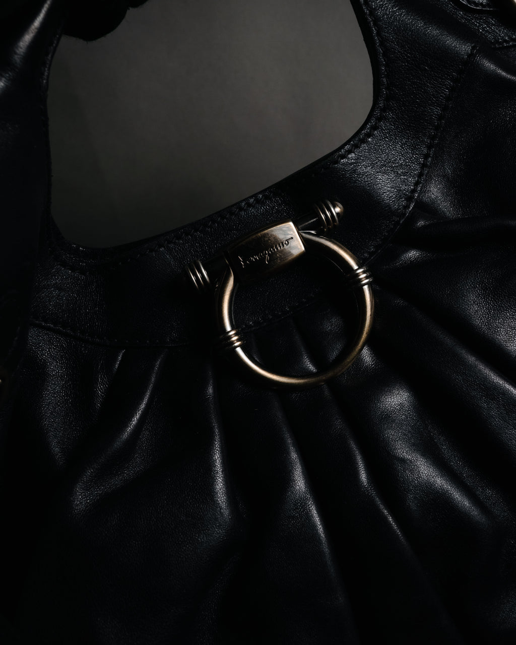 –SPECIAL– "Salvatore Ferragamo"
00’s Gancini ring-gathered nappa 2way bag