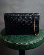 “VALENTINO” 80’s-90’s Embossed V logo chain clutch bag