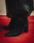 -SPECIAL- "Hermès" 90's-00's Margiela era fold-over black suede belt boots