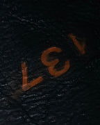 "FENDI" Hand stitched design leather hand bag