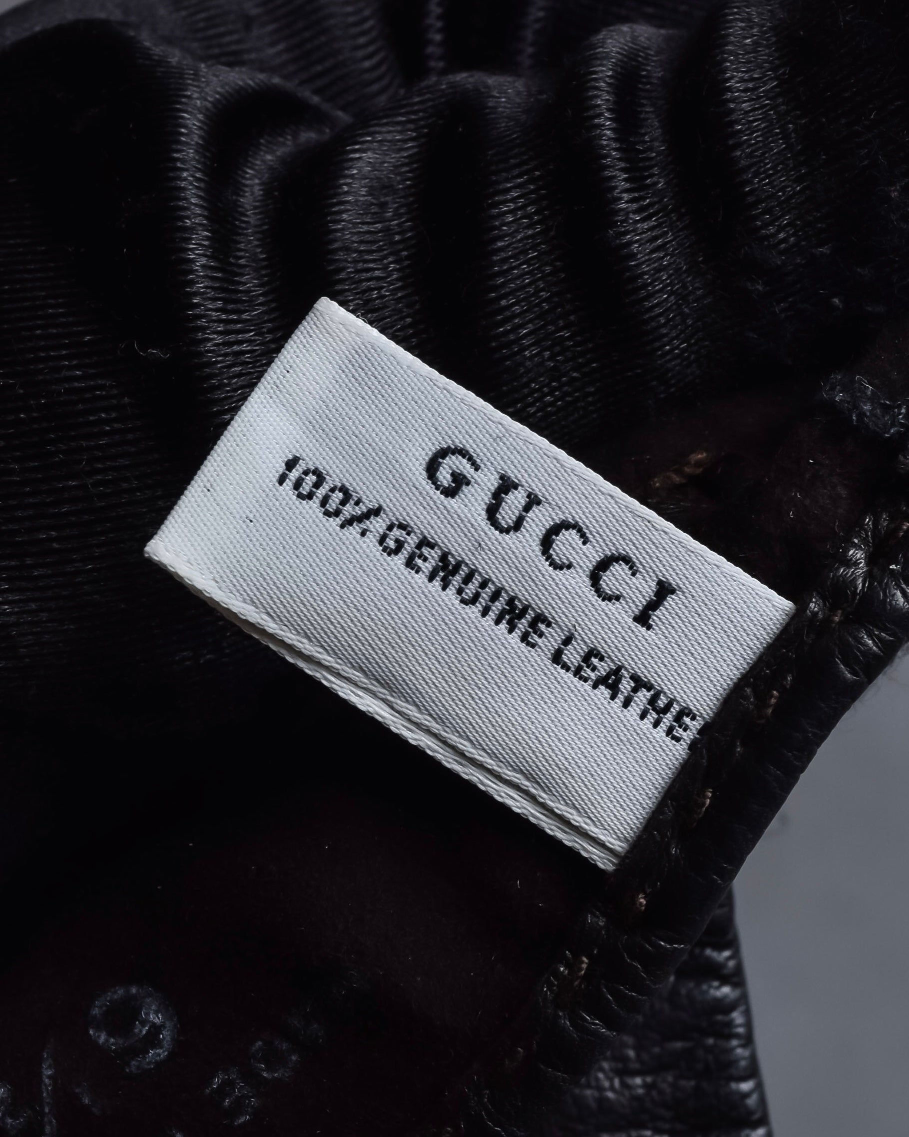 "GUCCI" Horse bit motif fitted leather gloves