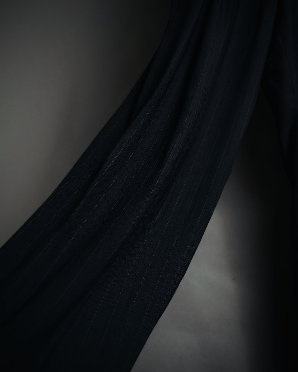 "GIORGIO ARMANI" 90’s pinstripe soft-tailored suit set