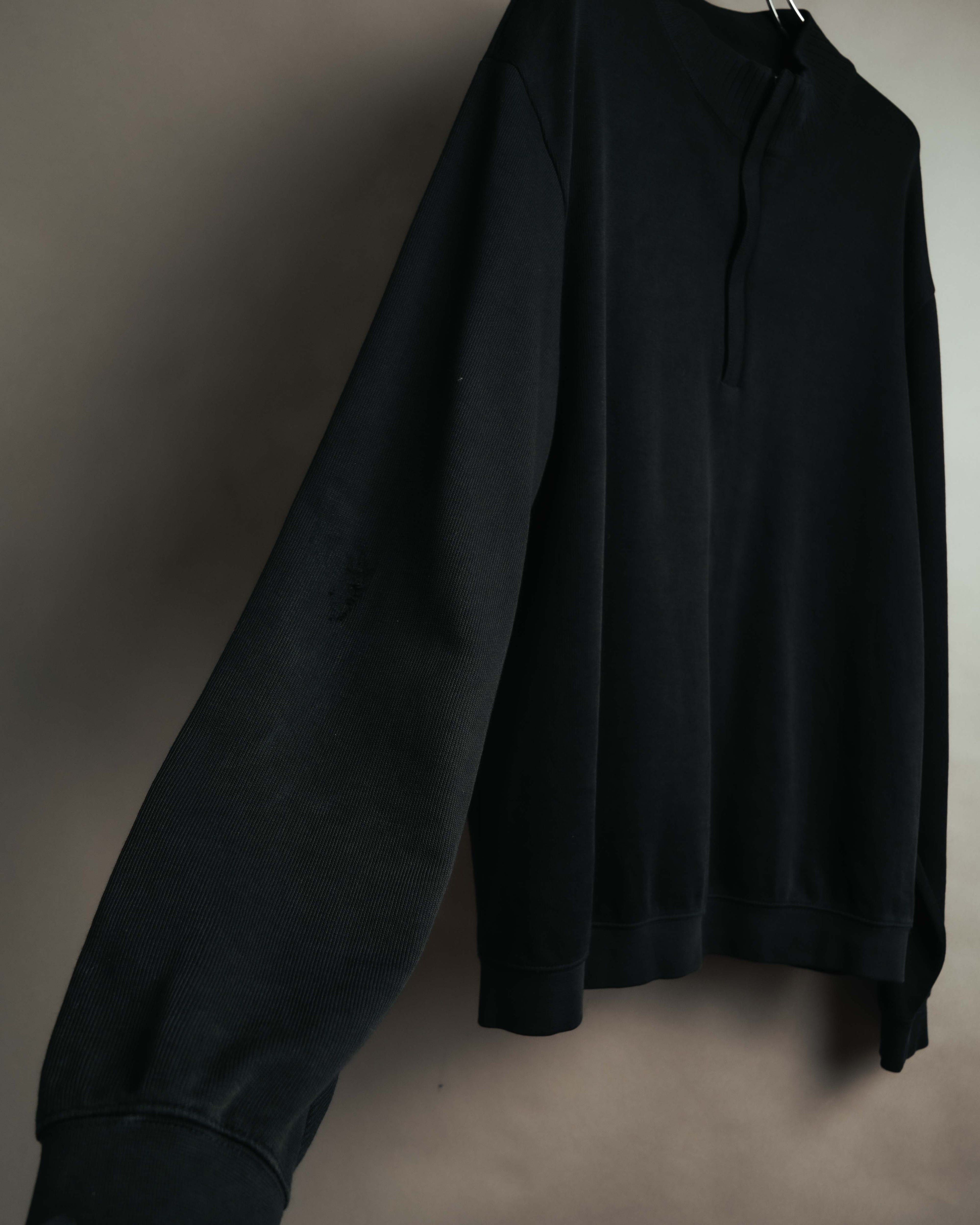 -MOOD Vintage Collections- 00’s Minimal black supima cotton knit