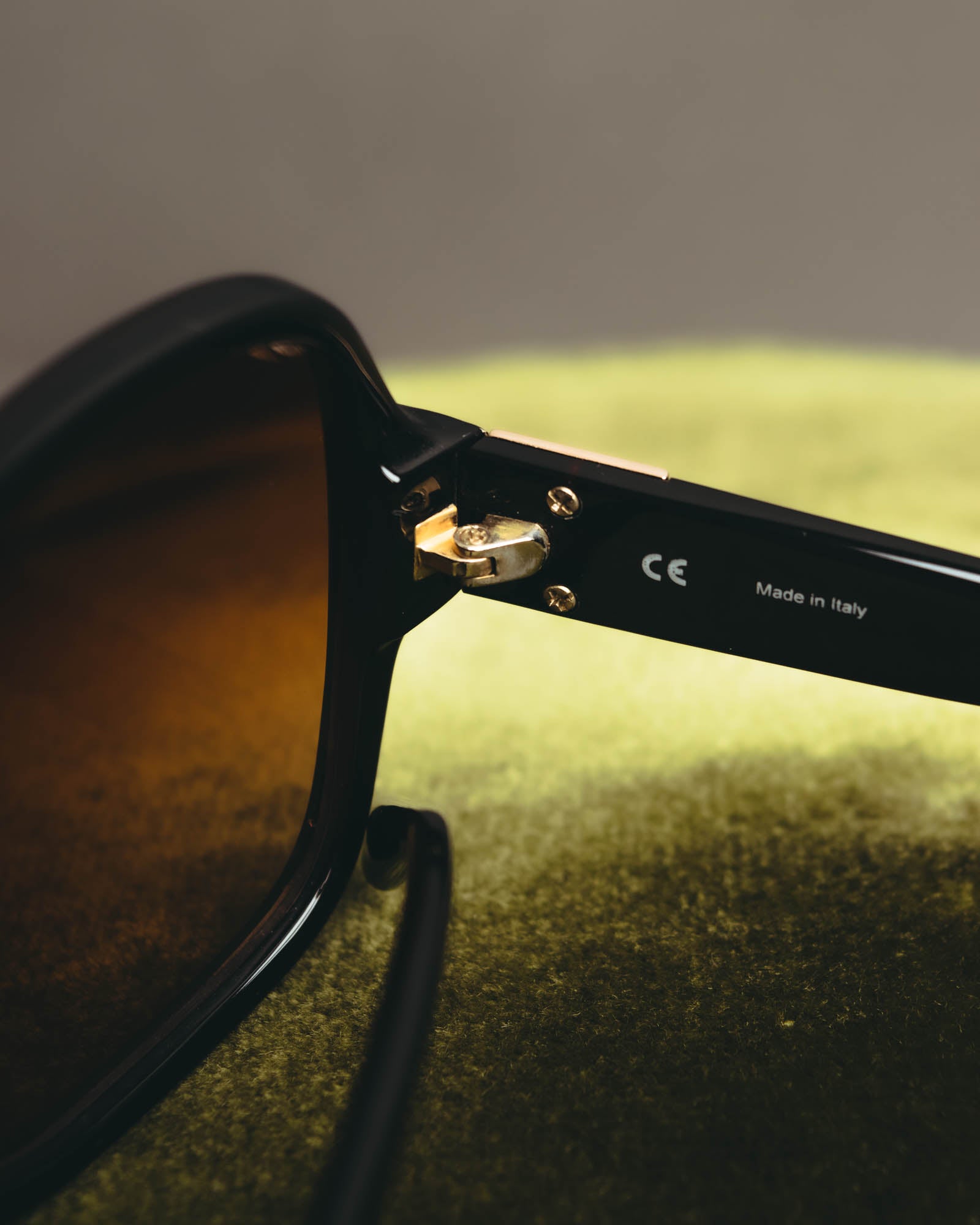 "LOEWE" 00's-10's Oversized butterfly sunglasses