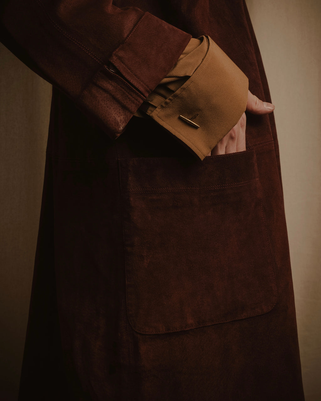 -SPECIAL- "GUCCI" 70’s Suede leather round collar coat