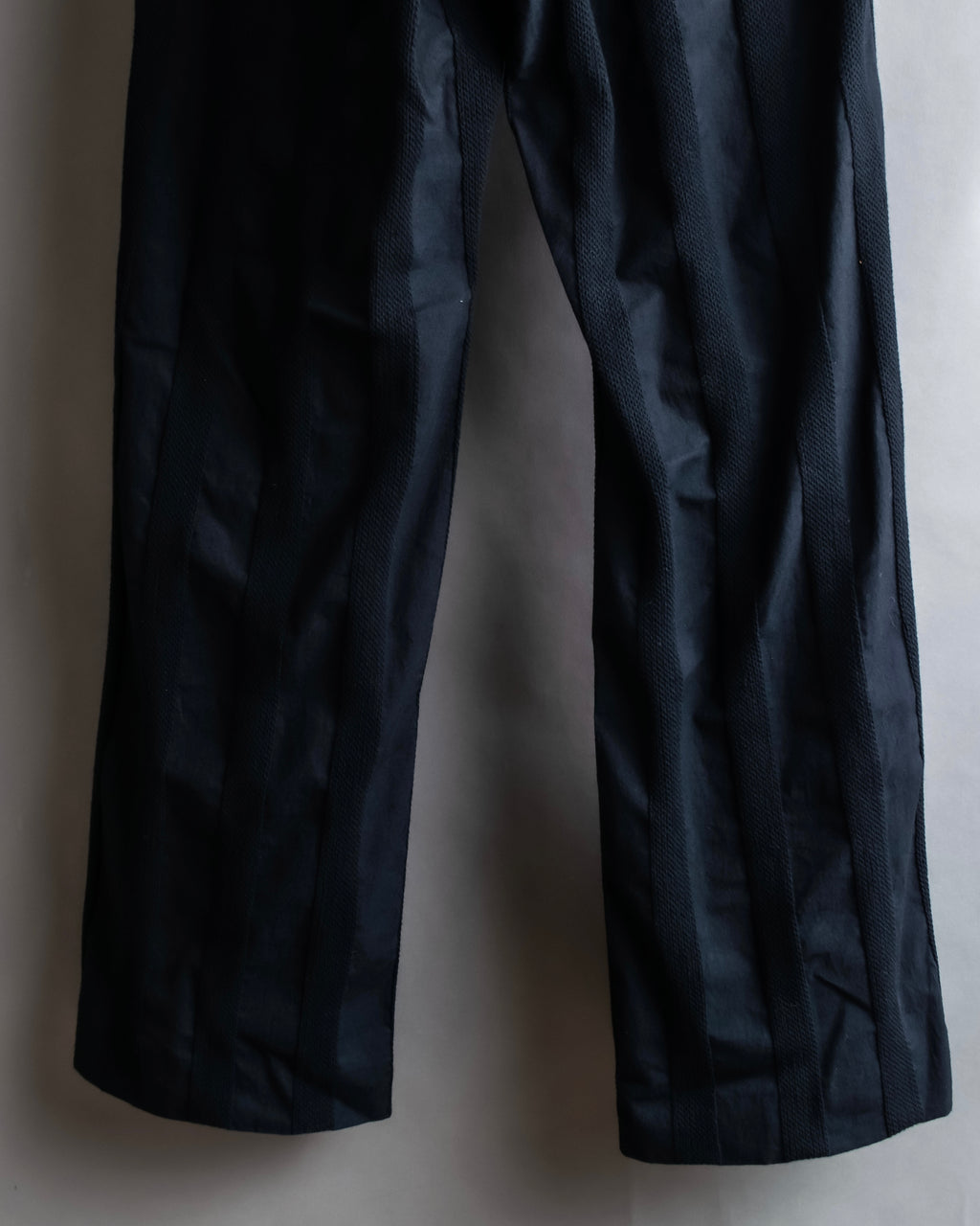 "ISSEY MIYAKE FETE" Fabric change stripe pattern wide slacks