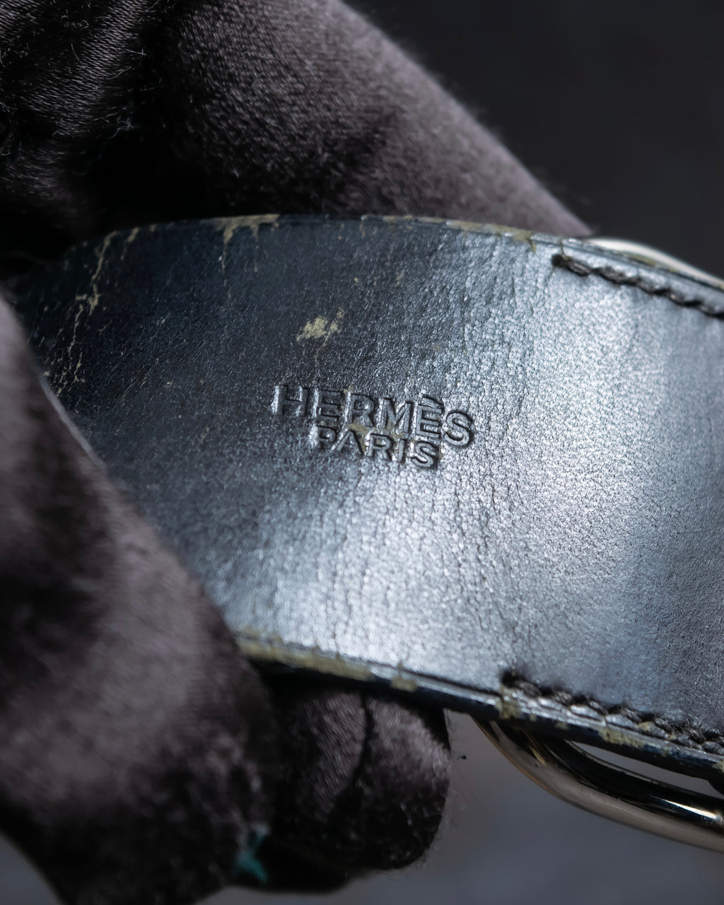 "HERMES" D ring buckle design leather bracelet