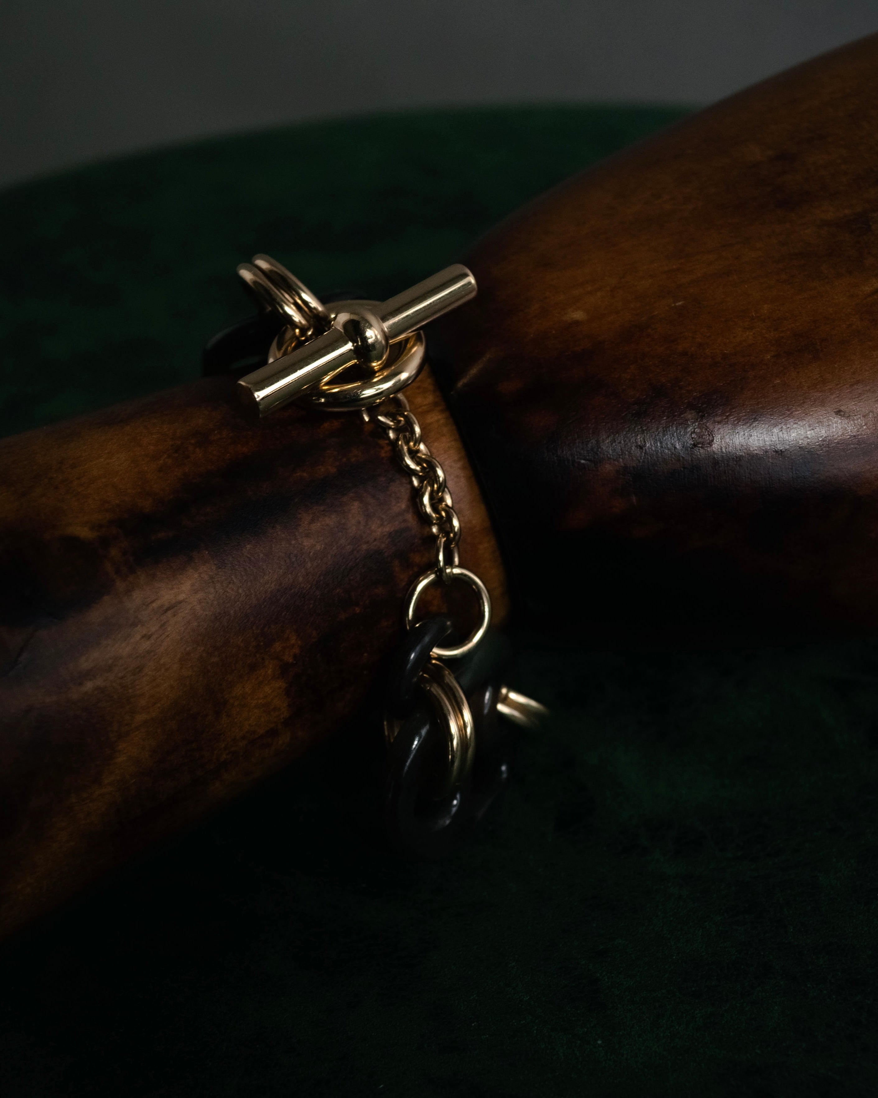 “HERMES” 20’s Eurydice horn chain bracelet