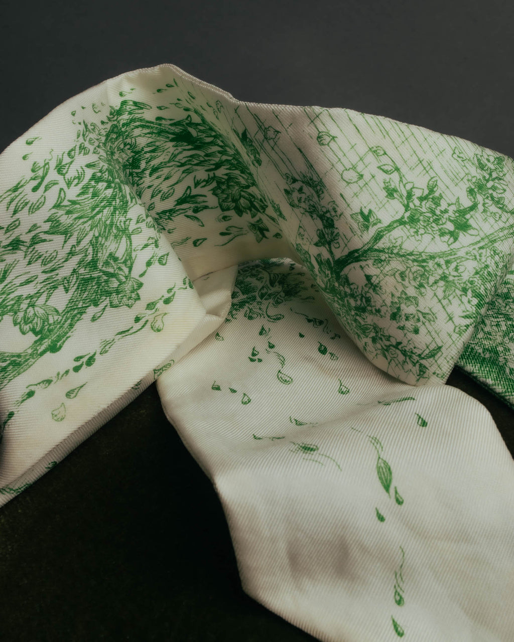 "DIOR" Green printed silk mitzah scarf