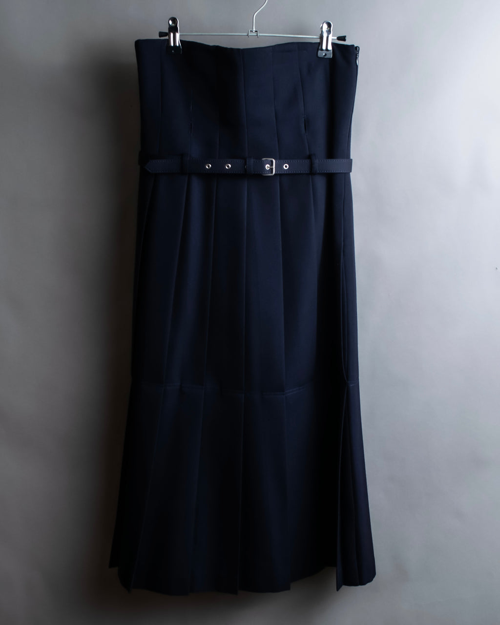 "COMME des GARCONS" Box pleated belted corset skirt