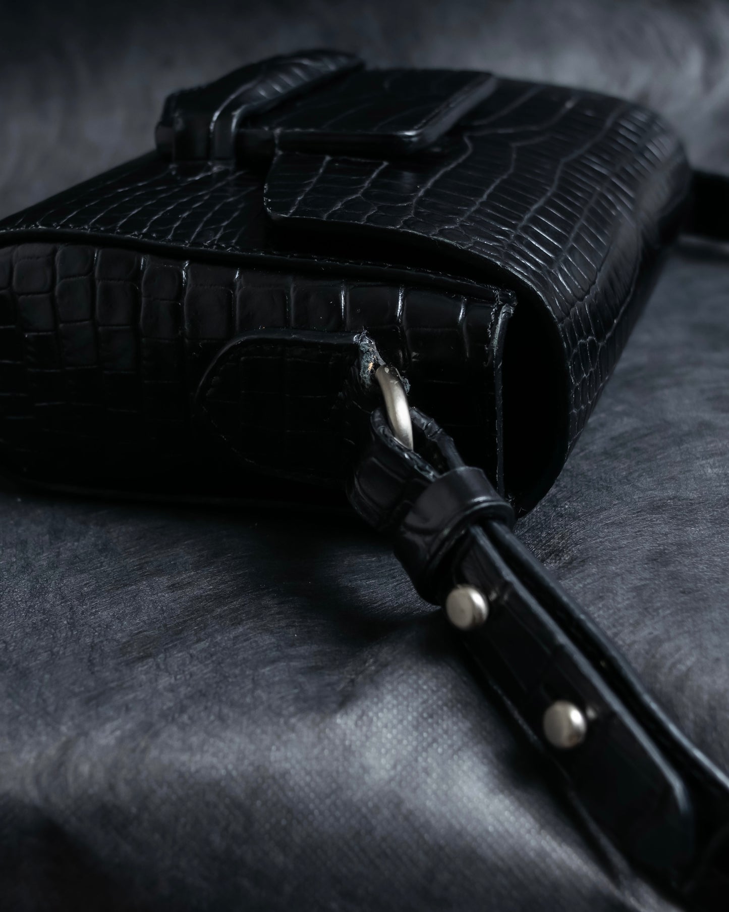 "DRIES VAN NOTTEN" Crocodile leather shoulder bag