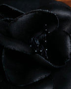 "CHANEL" Black camellia motif brooch