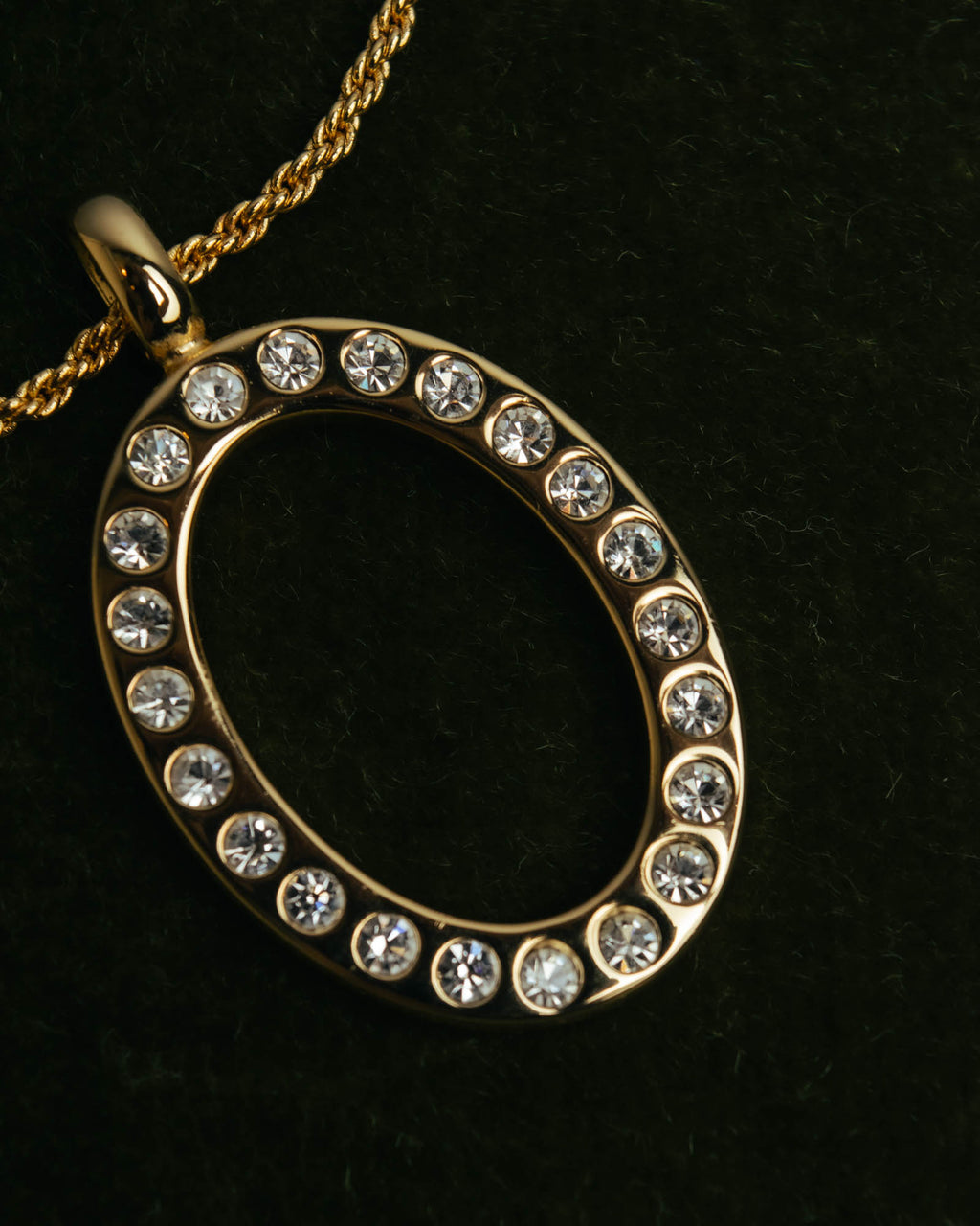 "Christian Dior" 80's-00's Rhinestone oval pendant necklace