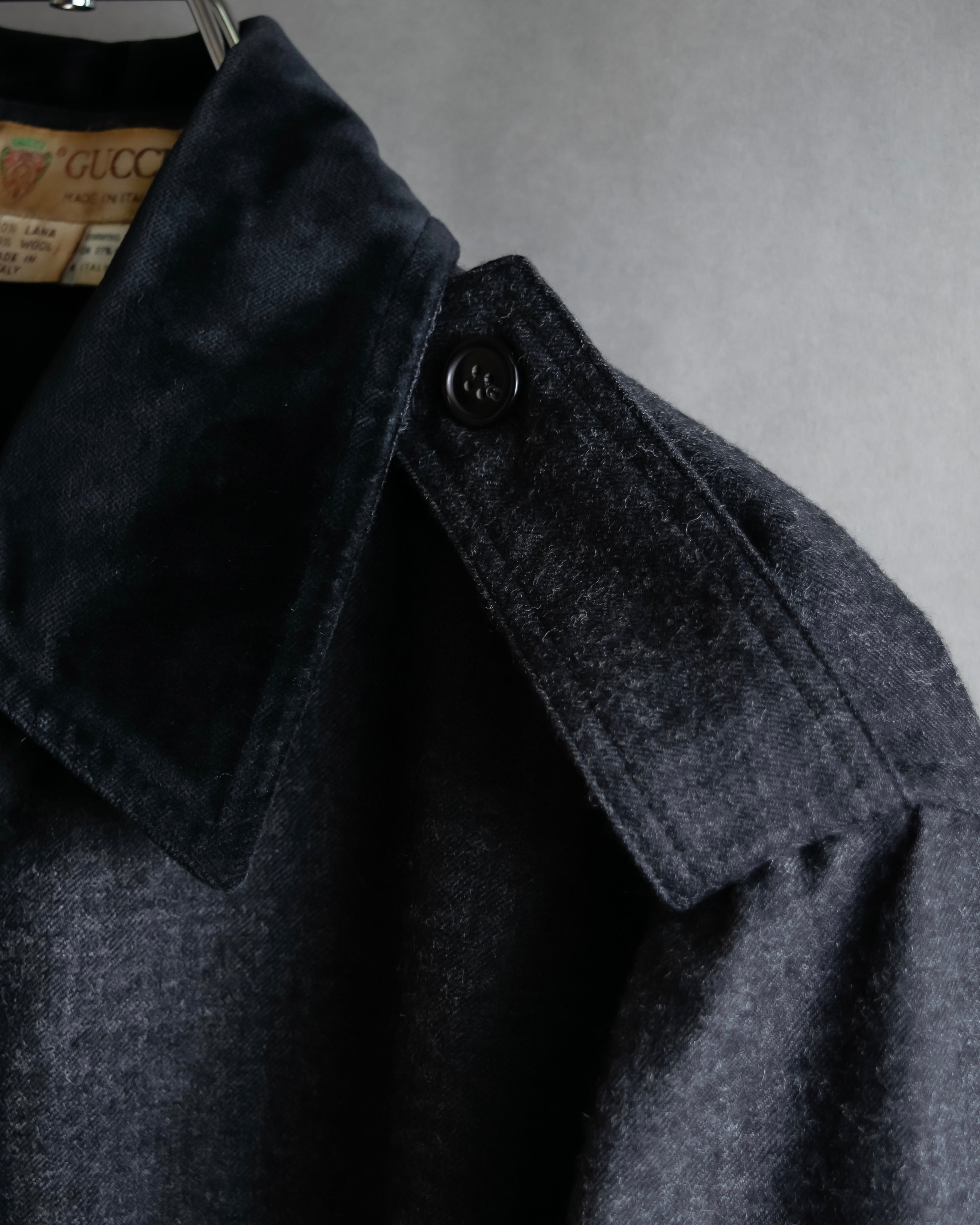 "GUCCI" 70's velvet collar design long coat