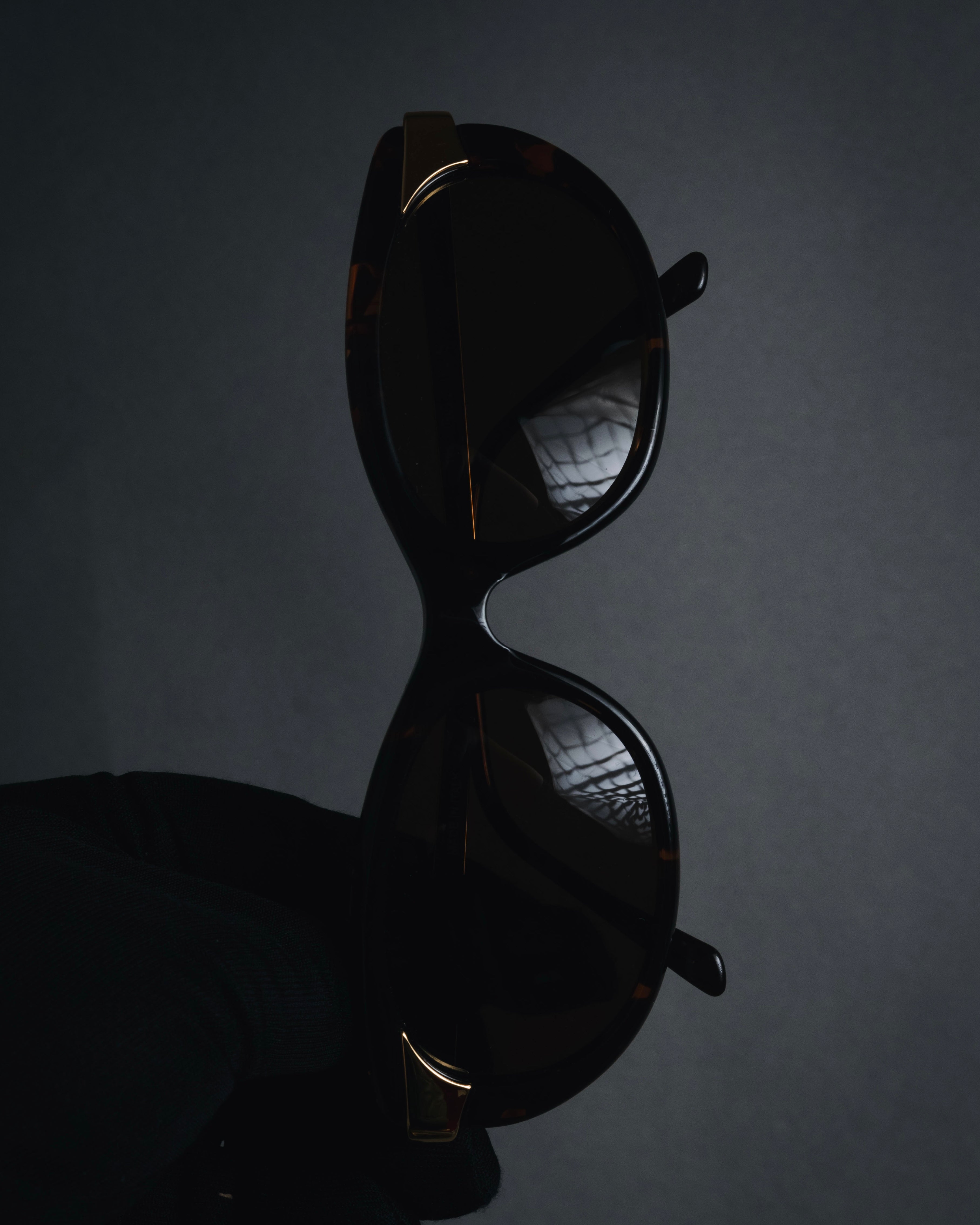 "GUCCI" Sleek oval acetate sunglasses