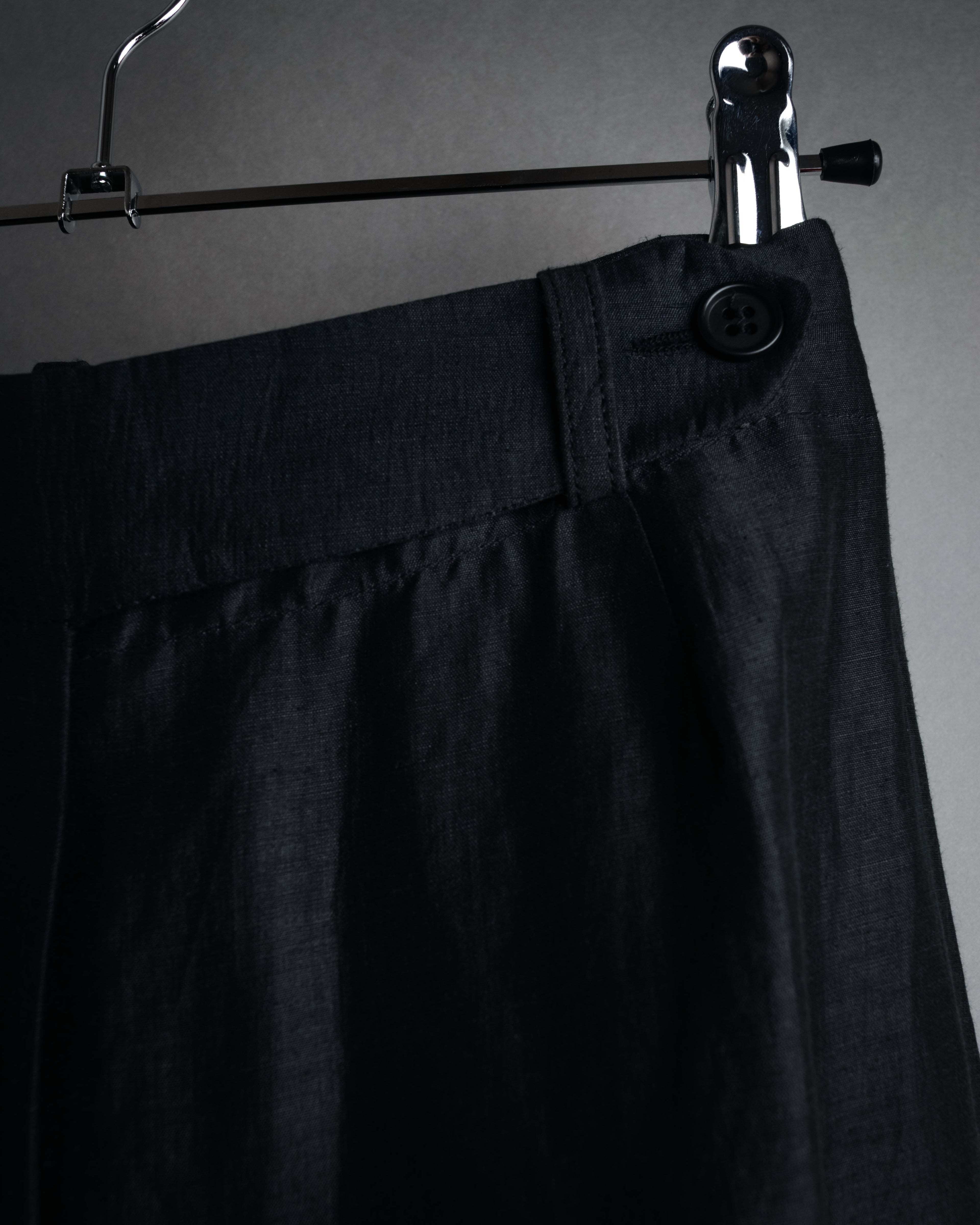 “EMPORIO ARMANI” 90’s-00’s Fluid wide trousers