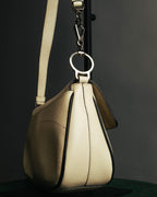 "PRADA" 90's-00's Cream pebbled leather shoulder bag
