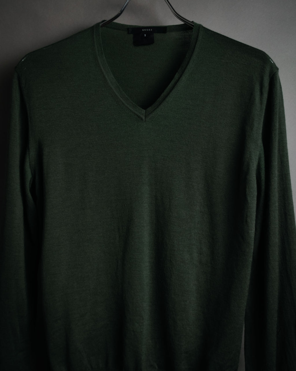 “GUCCI” Late 90’s-10’s Fine gauge v-neck knit