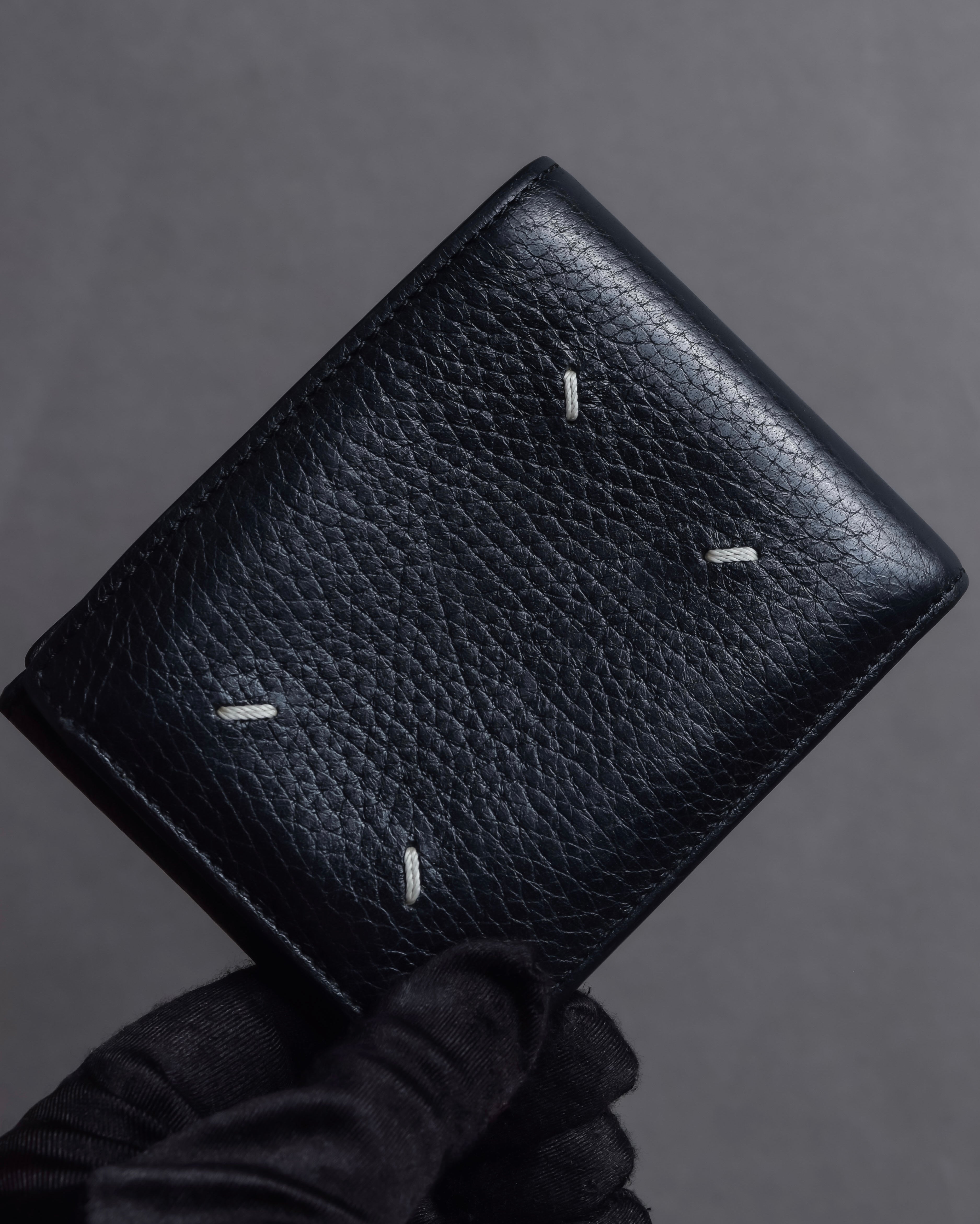"MAISON MARGIELA" Grain texture leather snap wallet