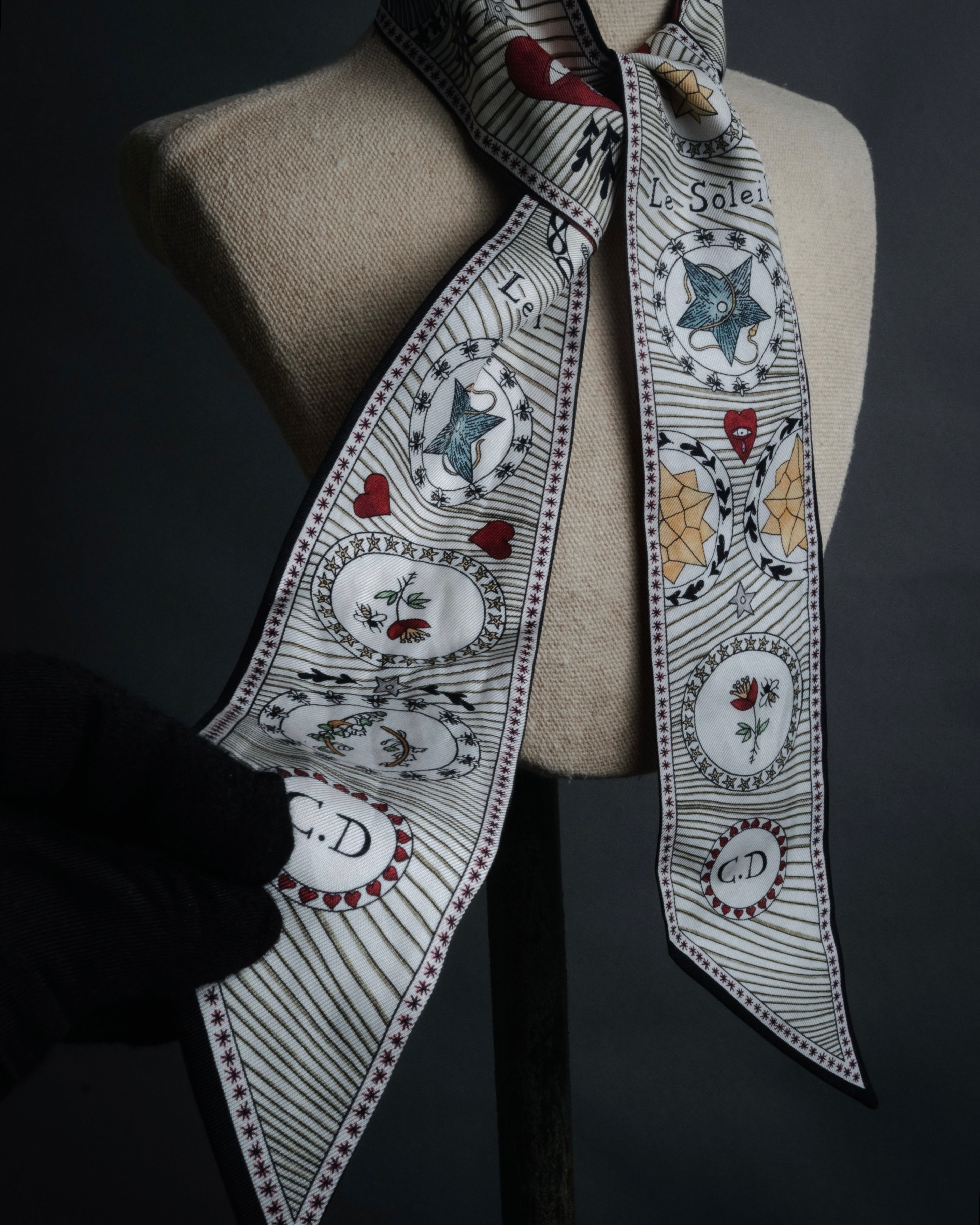 Christian Dior” 2018-2022 Tarot motif silk mitzah scarf – MOOD