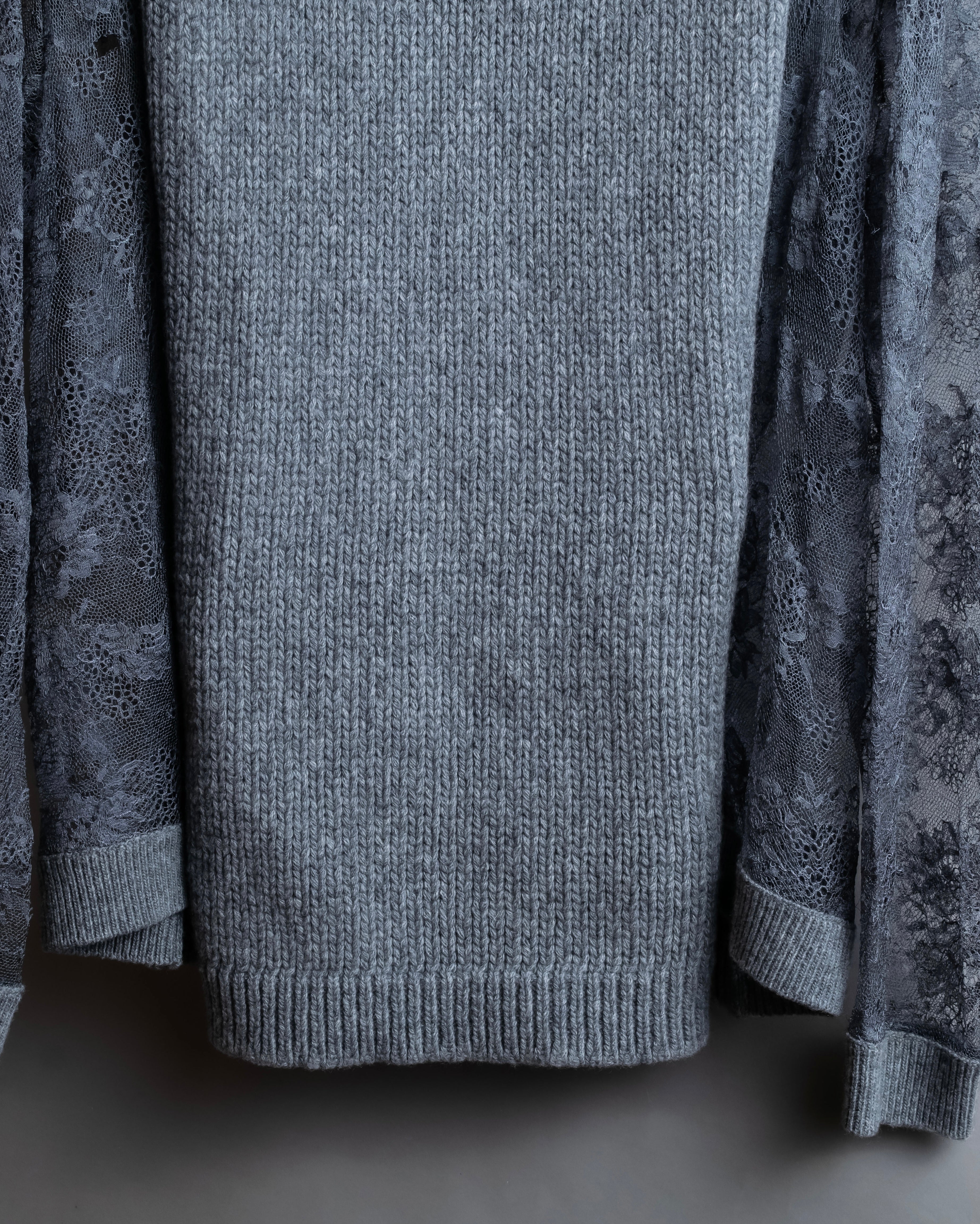 "VALENTINO" Floral lace cable knit docking design pullover